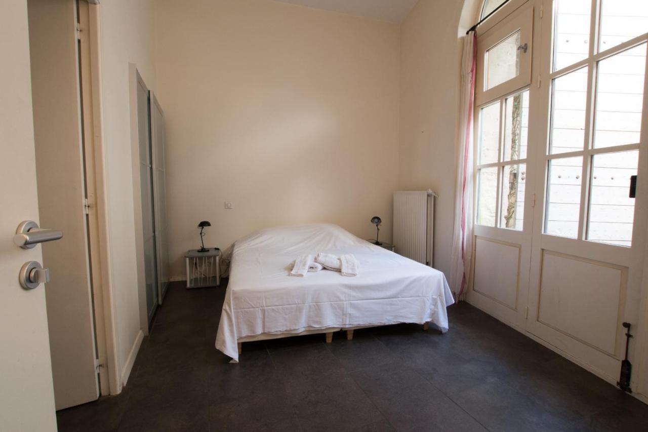 Ferienwohnung Divonne - Loft Cosy Avec Jardin Partage Arles Exterior foto